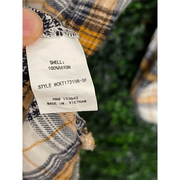 Melloday soft flannel blouse, women’s size M - Picture 5 of 6